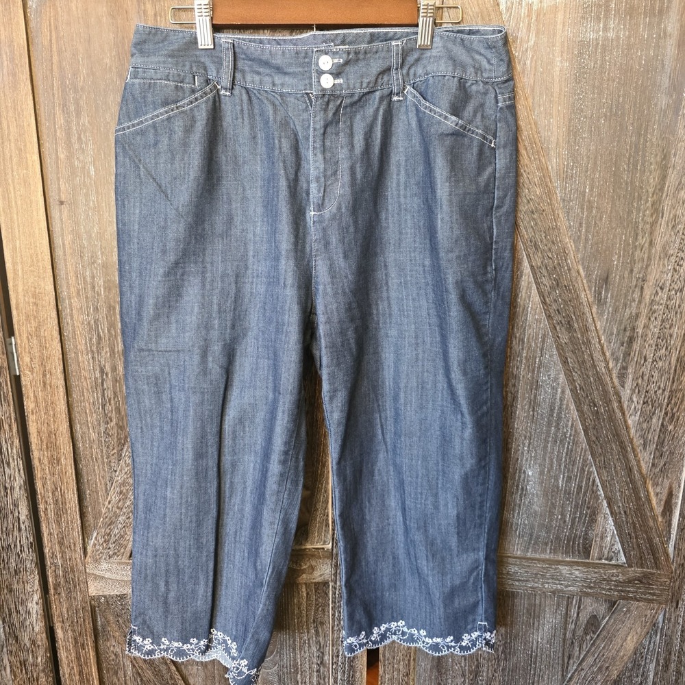 Christopher & Banks Pants Women's Size 12 Dark Wash Denim Capri Embroidered Hem